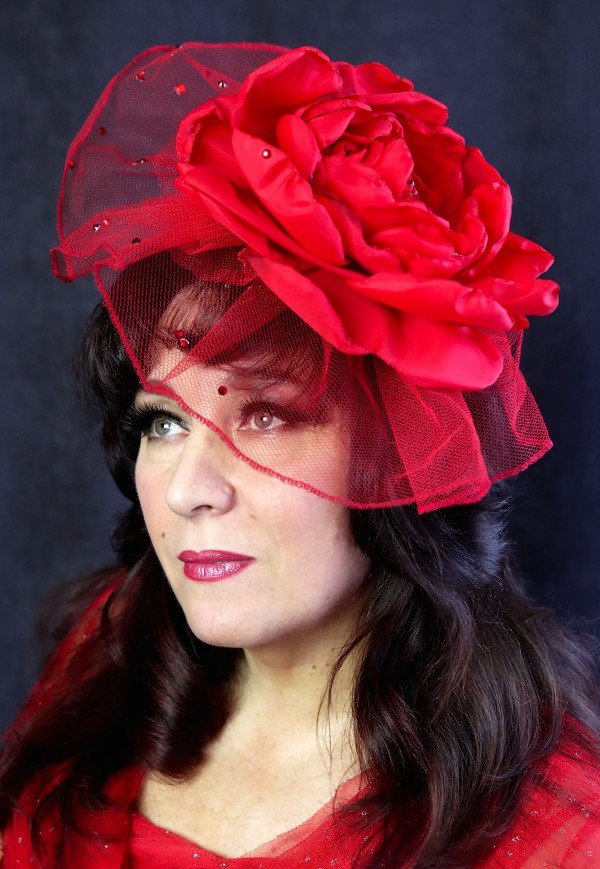 Альбіна Житеньова. "У пісні теж душа жива!"